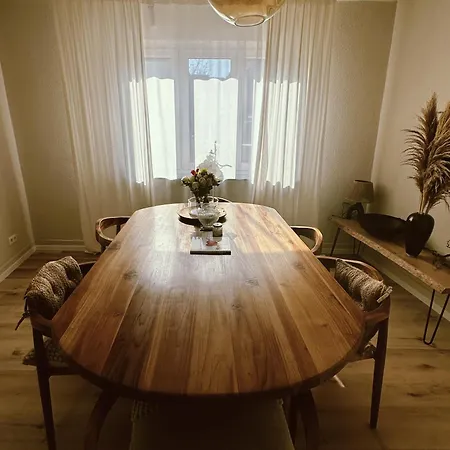 דירה Moderne - Stylisch Und Schick Mit 2 Schlafzimmern Auf 100qm שווביש האל